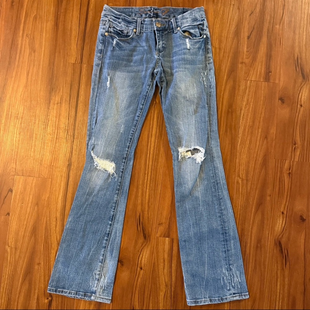 Seven7 Distressed bootcut Jeans